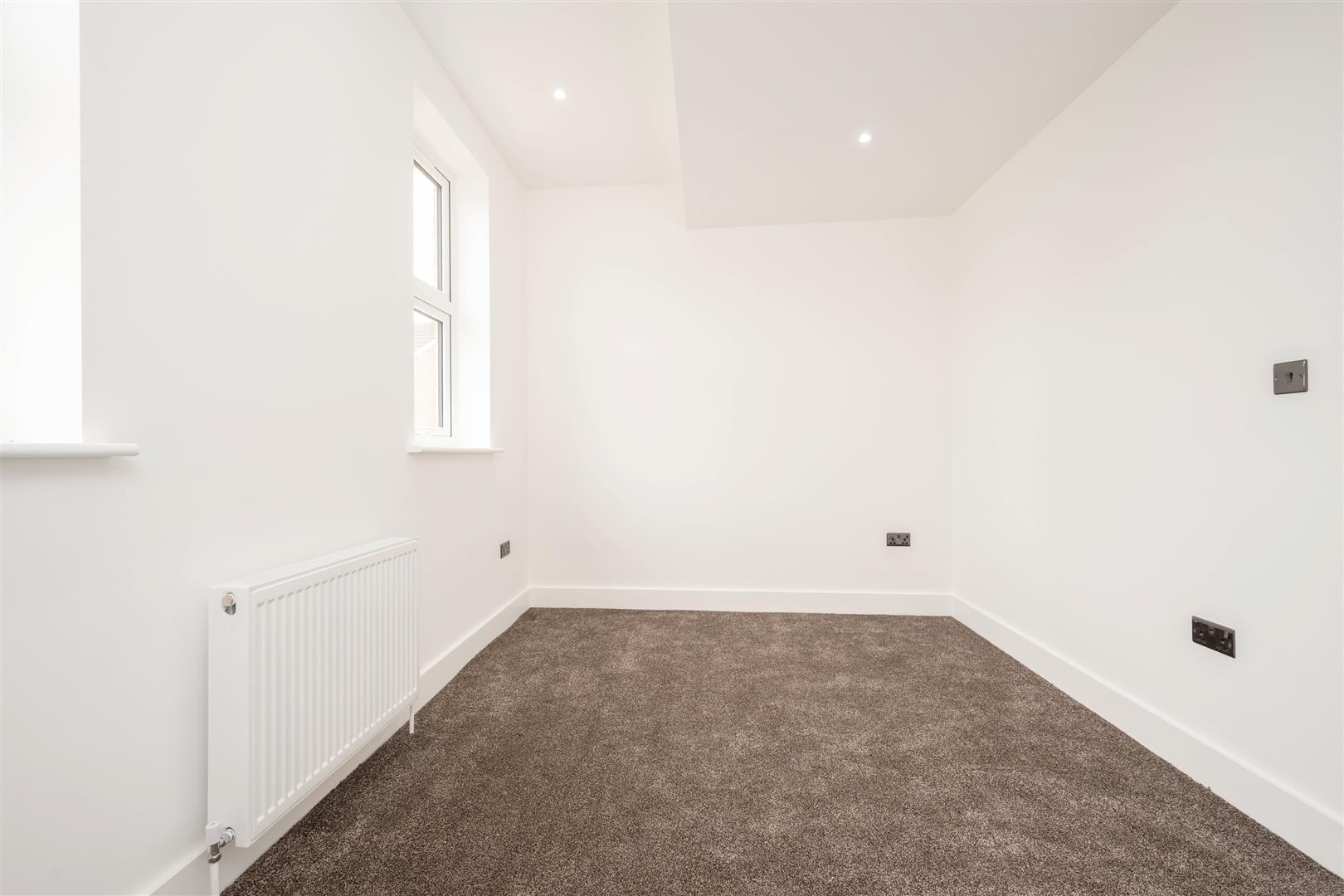 Daventry Avenue, Walthamstow, London Image 15