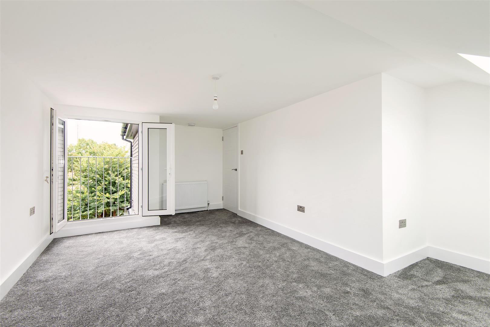 Daventry Avenue, London Image 8