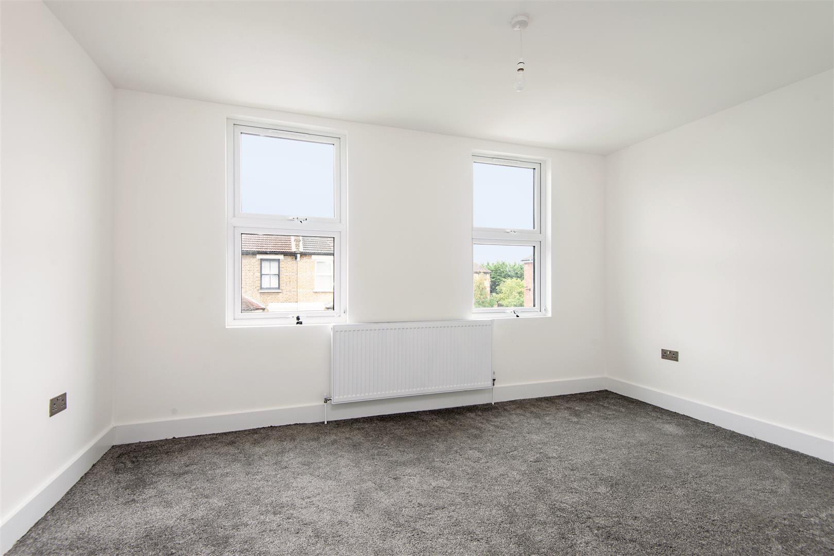 Daventry Avenue, London Image 10