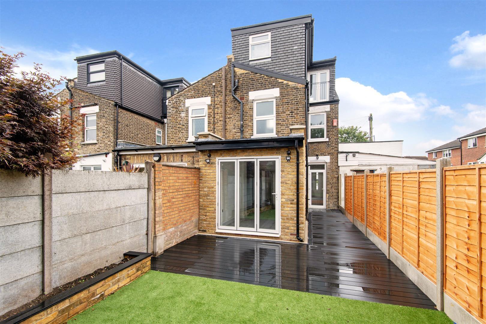 Daventry Avenue, London Image 14