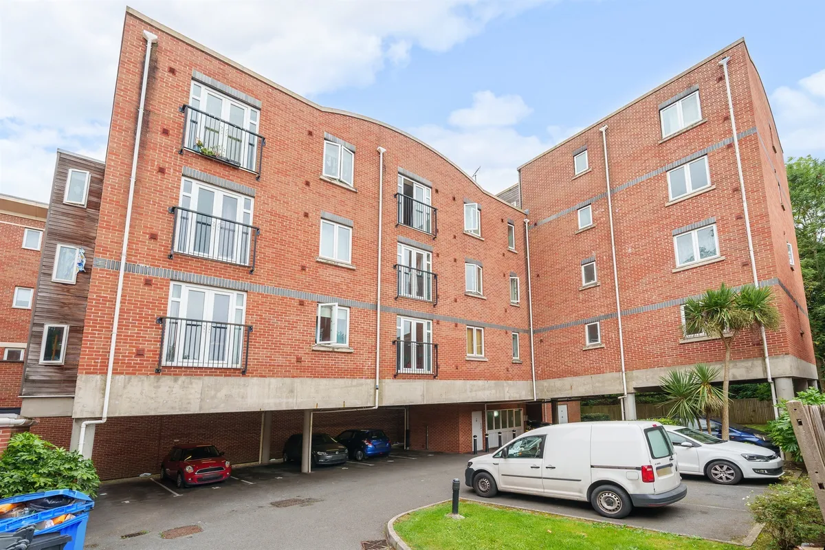Grenfell Road, Maidenhead