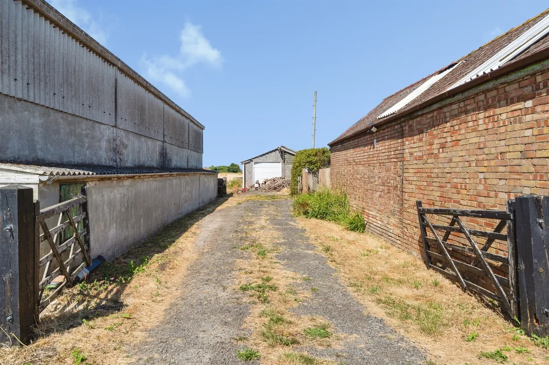 Property photo 13