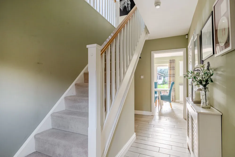 Bourne Way, Burbage, SN8 photo 10