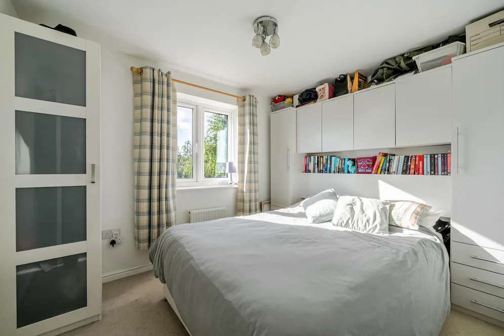 Bourne Way, Burbage, SN8 photo 13