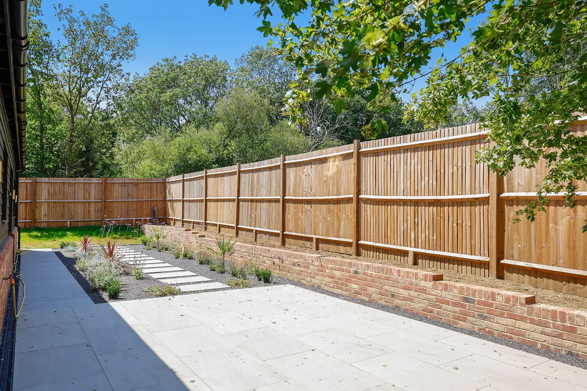 Old Farm Close, Charlwood, Surrey, RH6