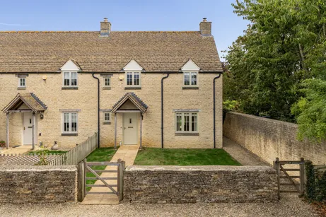Arlingdon Fields, Cirencester, GL7