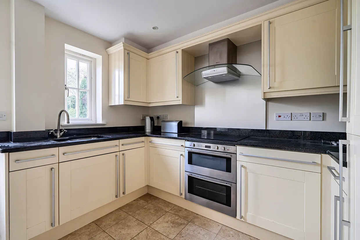 Arlingdon Fields, Cirencester, GL7 photo 2