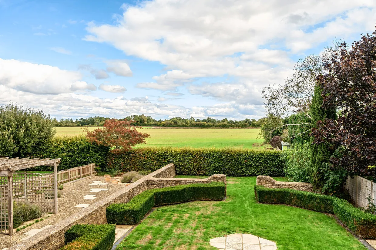 Arlingdon Fields, Cirencester, GL7 photo 9