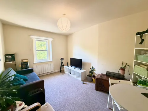 Vallis Way, FROMEphoto