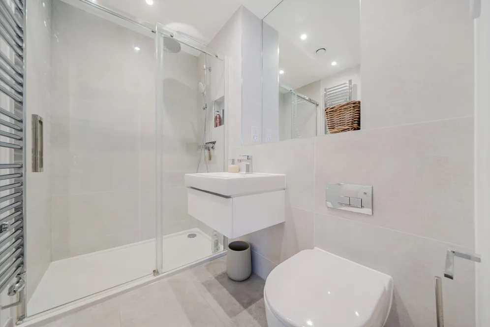 Cordingley Drive, Pease Pottage, RH11 photo 16