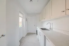 Cordingley Drive, Pease Pottage, RH11 photo 17
