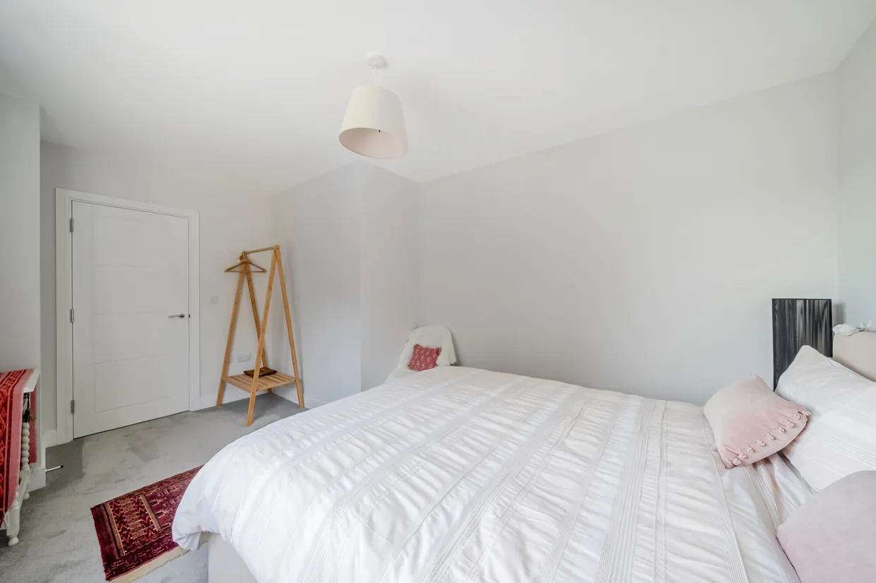 Cordingley Drive, Pease Pottage, RH11 photo 18