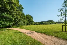 Cordingley Drive, Pease Pottage, RH11 photo 20
