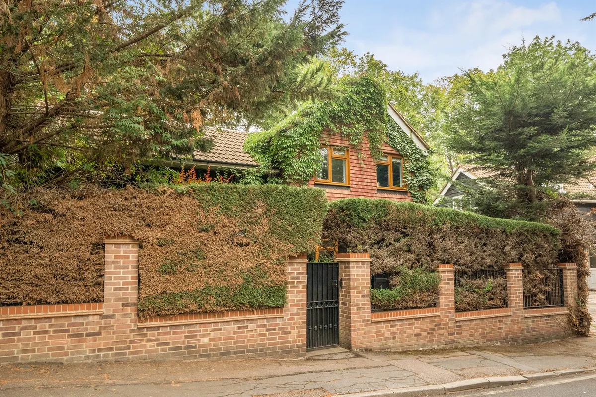 Castleleigh Court, Enfield