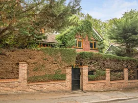 Castleleigh Court, Enfield photo