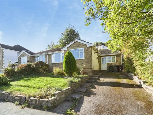 Aireville Crescent, Bradfordphoto