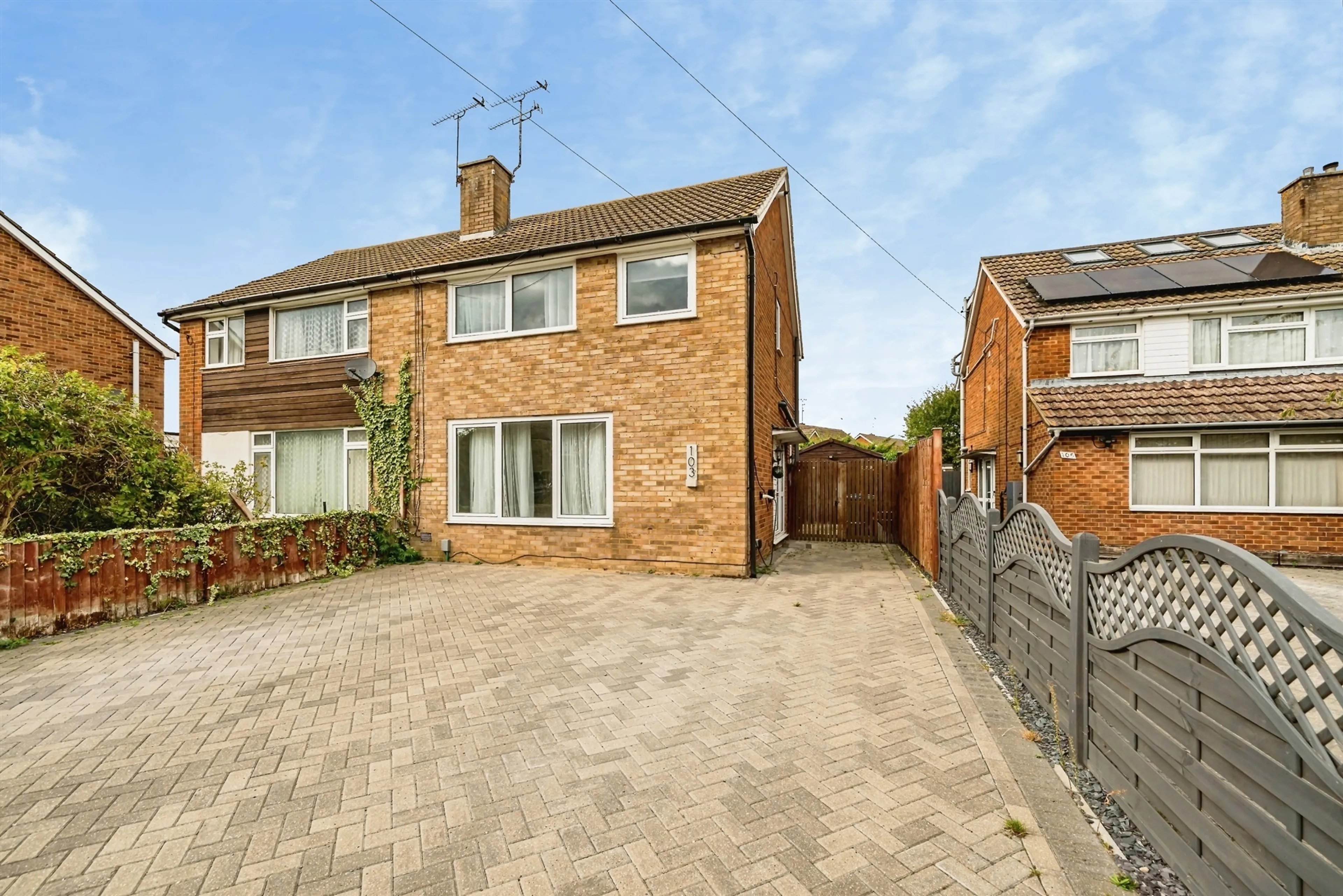Property at Ingram Avenue, Aylesbury
