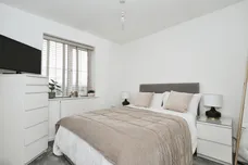 Serenity Close, Stanley, WAKEFIELD