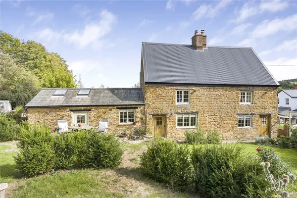 Stoneway, Badby, NN11 photo 1