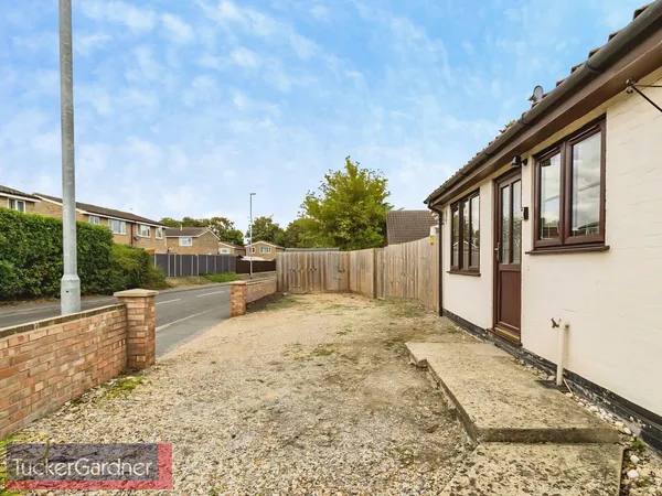 Townsend, Soham, CB7 5DB