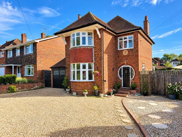 Highfield Avenue, Aldershot, Hampshir...