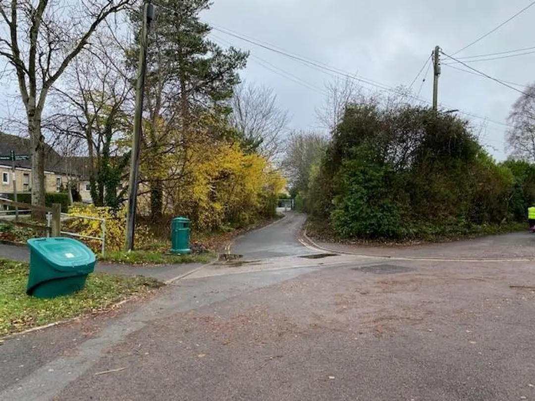 https://mr0.homeflow-assets.co.uk/files/photo/image/48473/0437/_x_/4OoELO57IkGhjFdlVCC_MQ.jpg