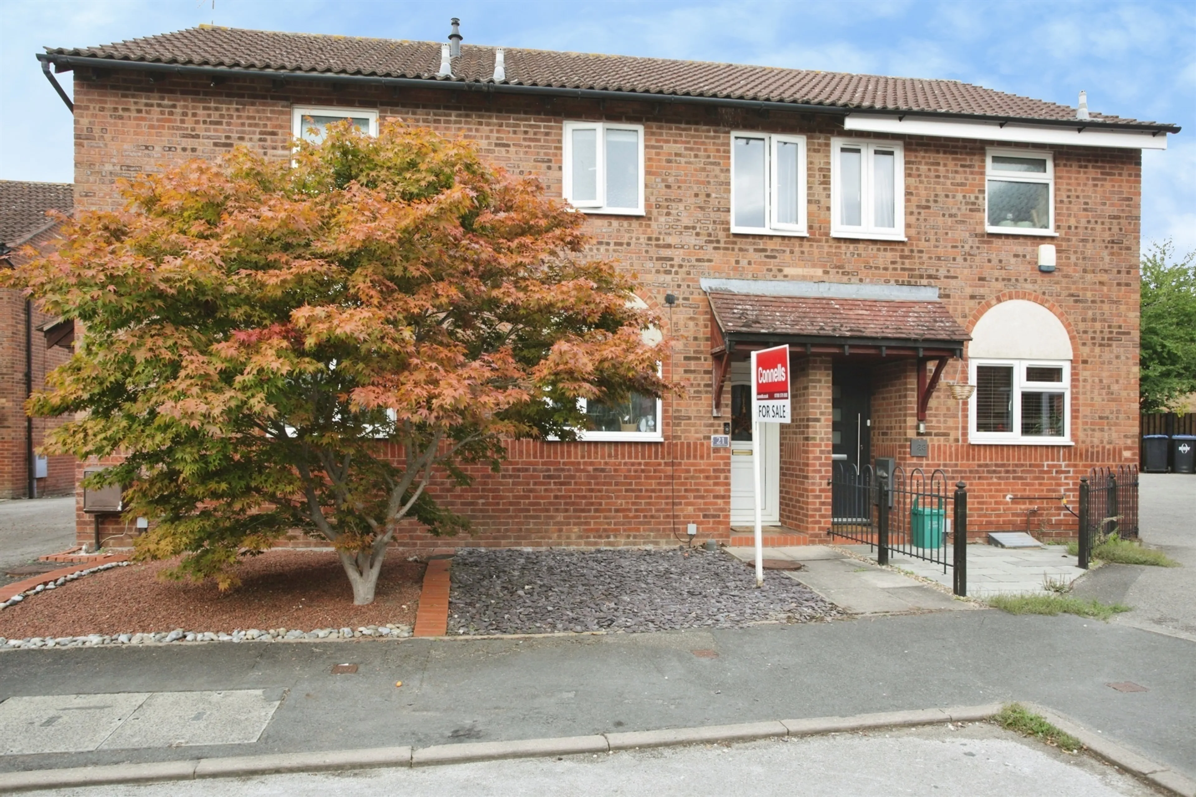 Property at Lauderdale Close, Long Lawford, Rugby