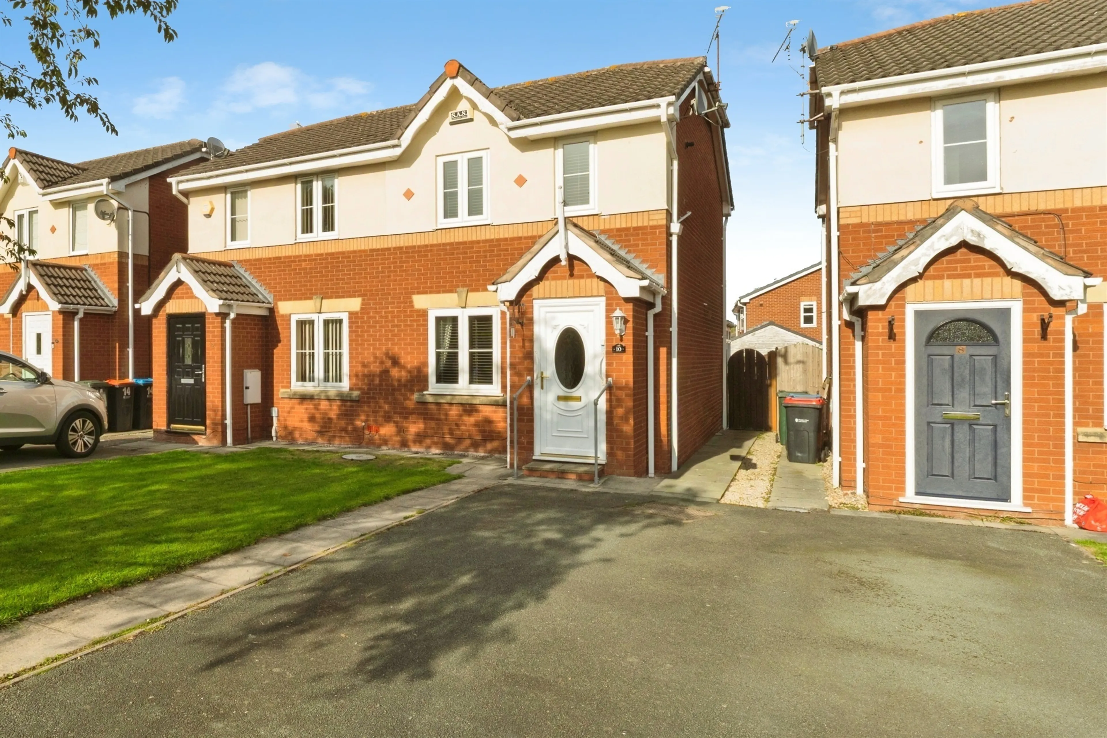 Property at St. Kilda Close, Ellesmere Port