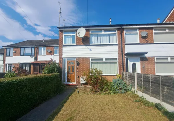 Rosewood Avenue, Droylsden, M43