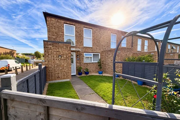 Canterbury Way, SG1
