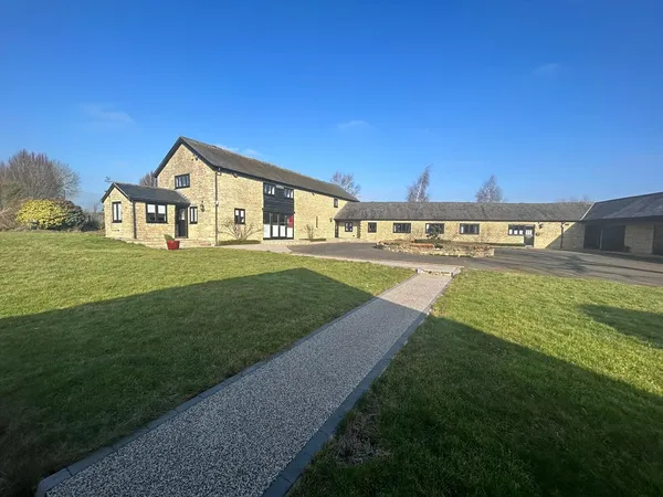 Badgers Farm, Cosgrove, MK19