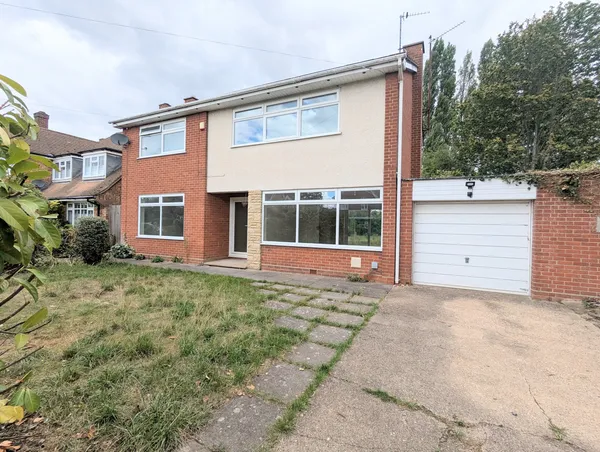Balmoral Avenue, Bedford, MK40