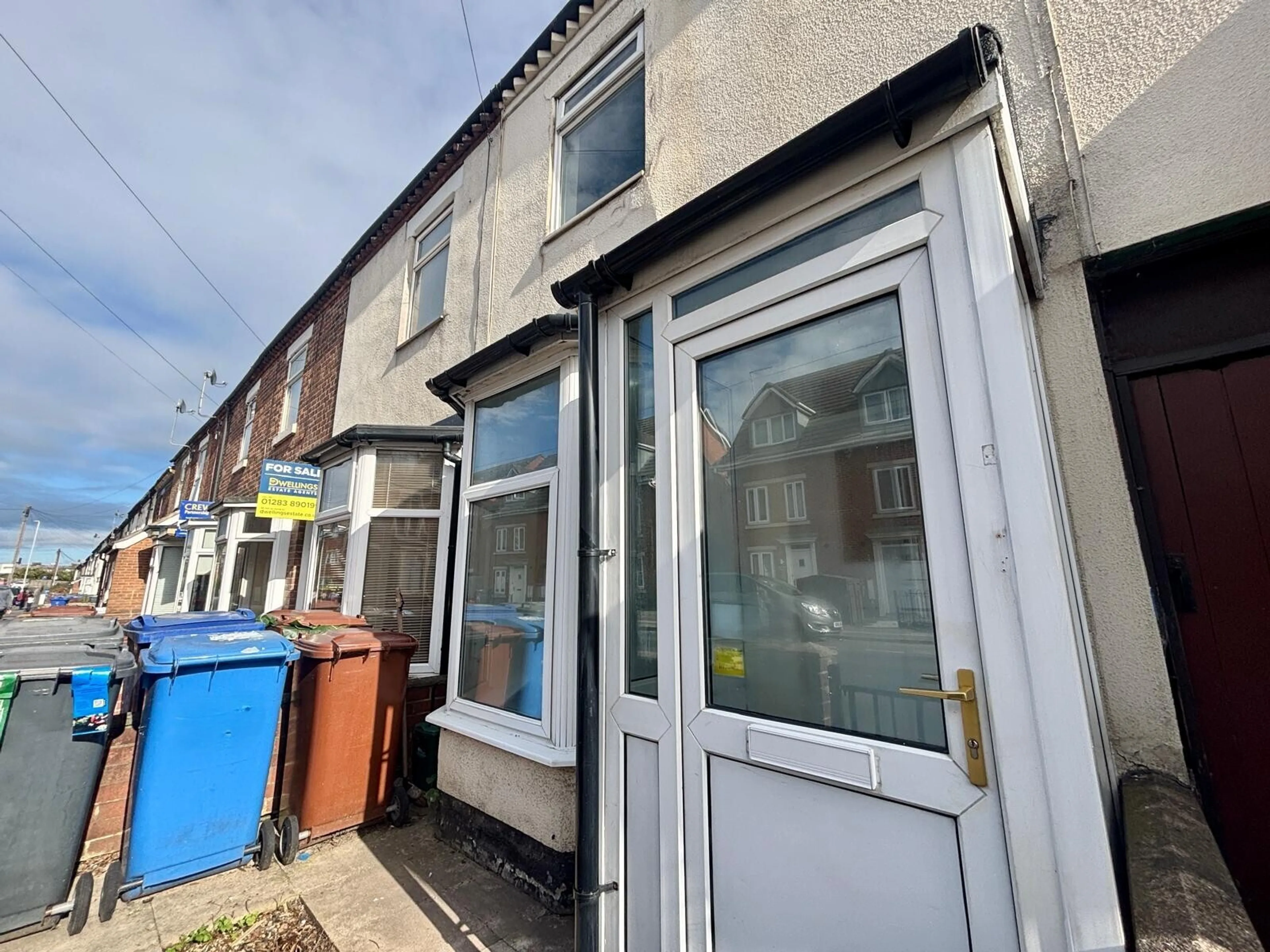 Property photo 0