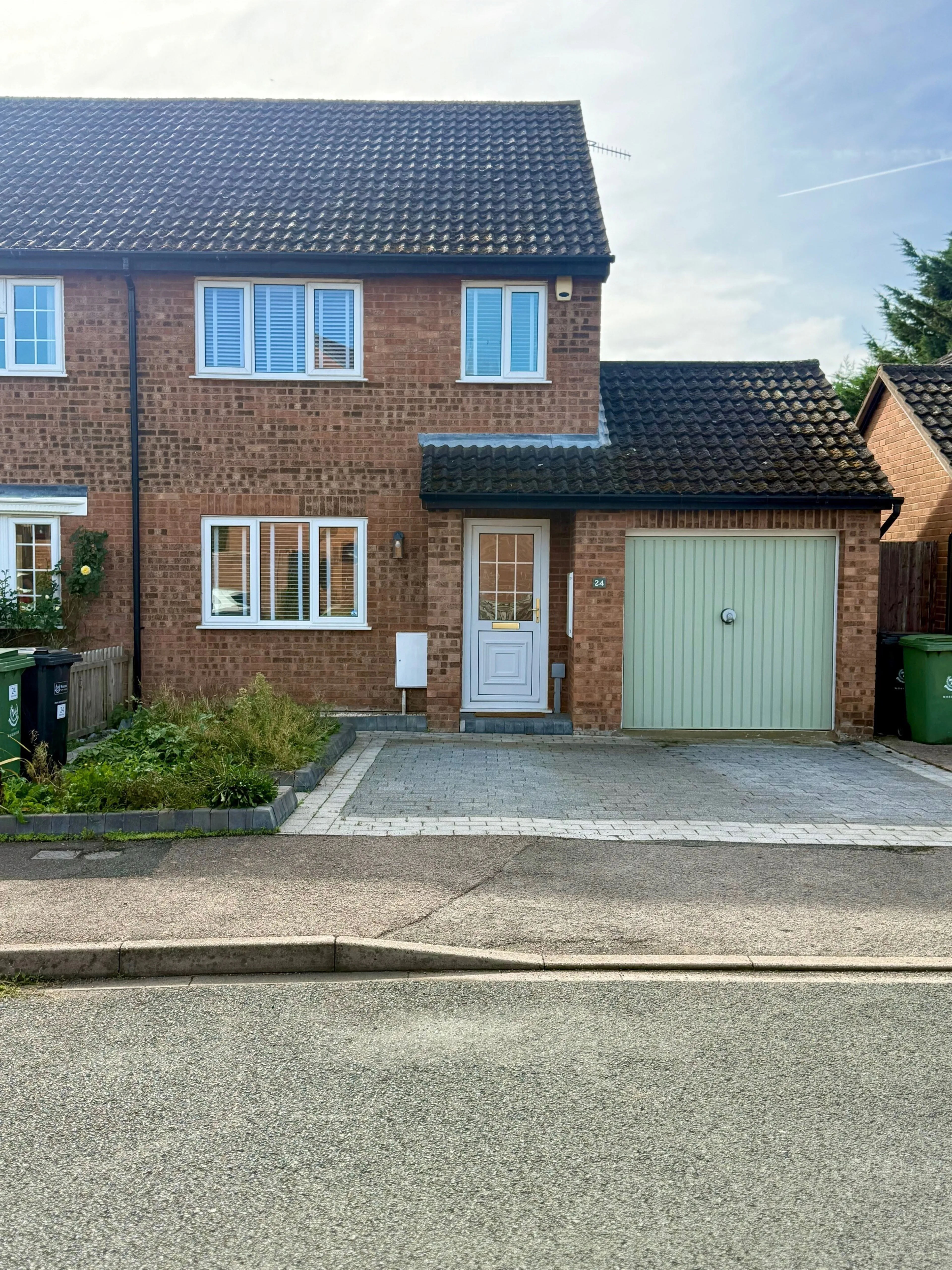 Property photo 0