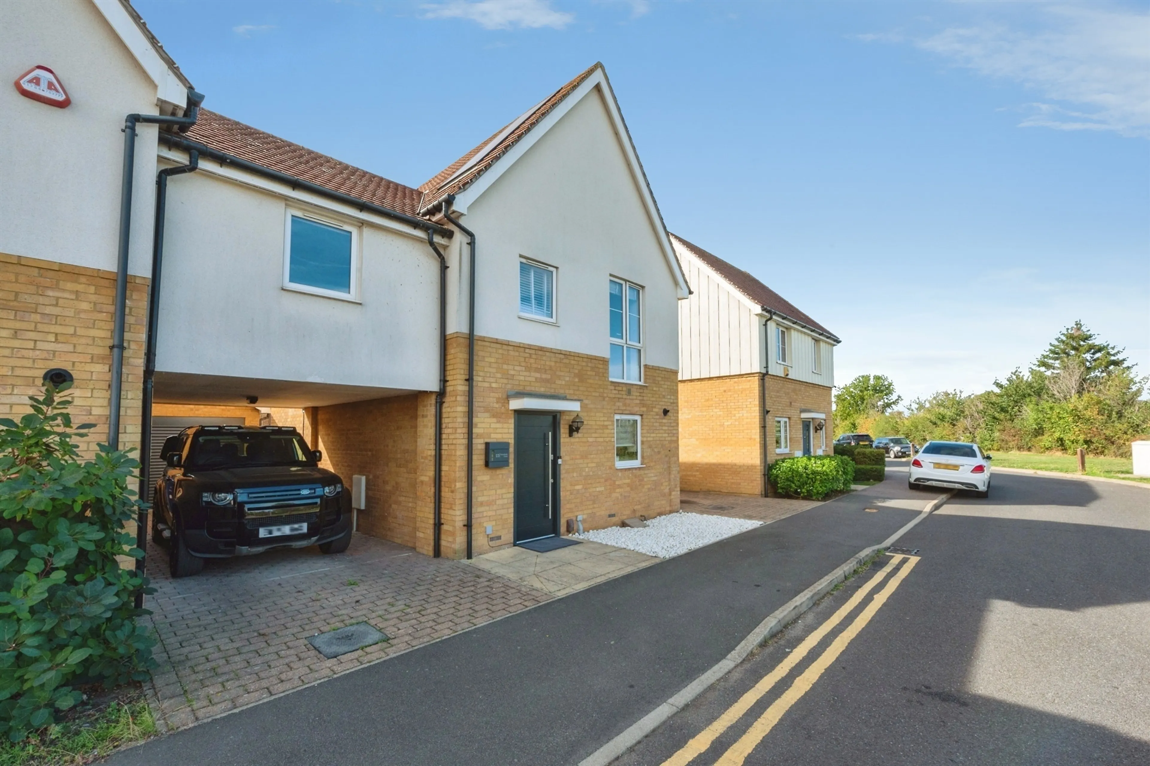 Property at Woodside Close, Grays