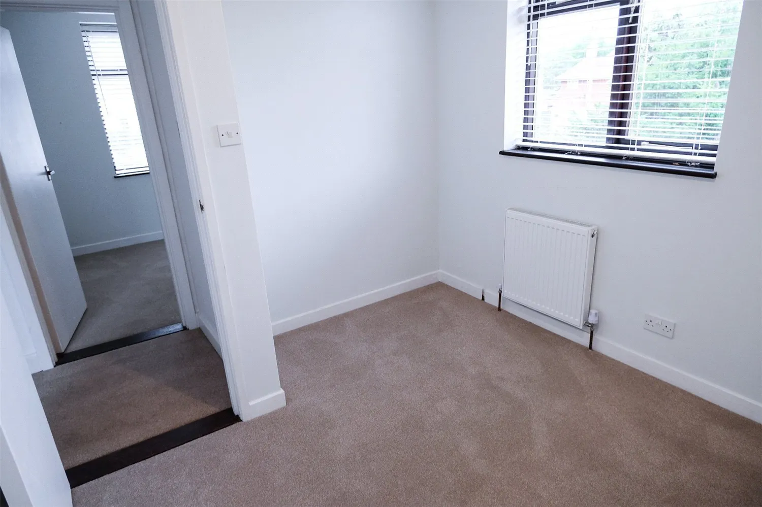 Duchess Drive, Newmarket, CB8 photo 25