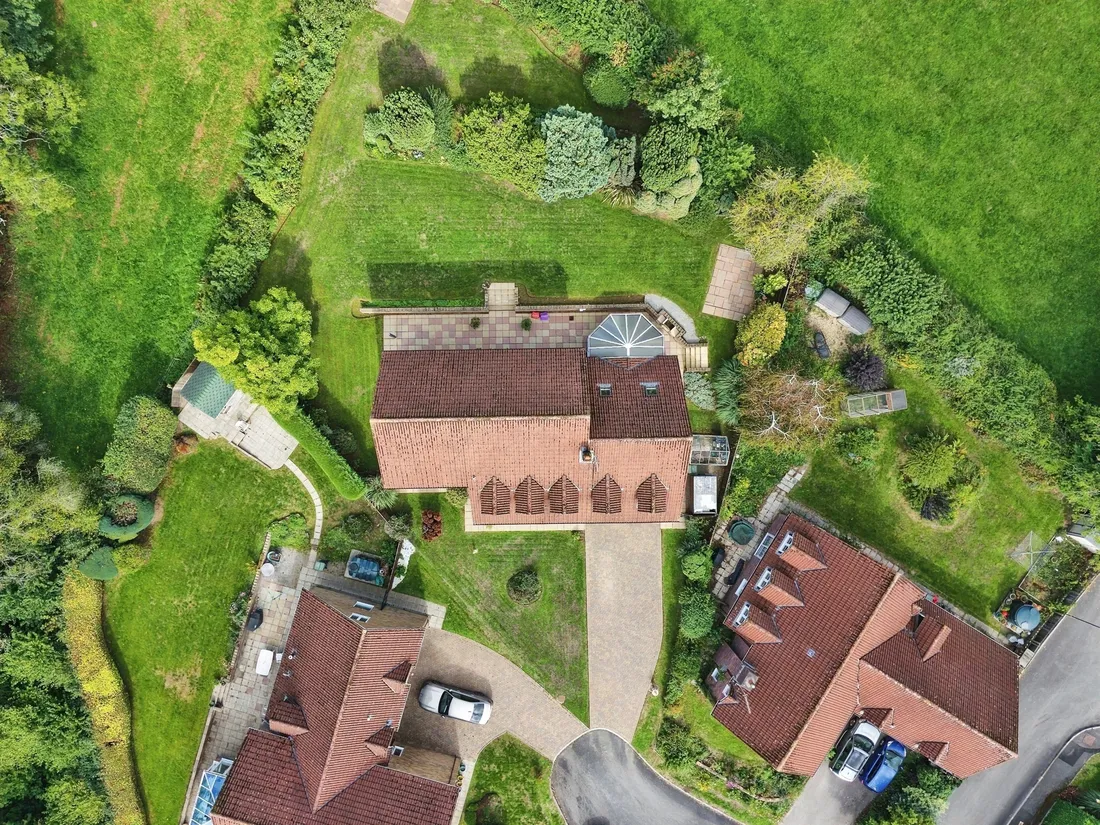 Property photo 30