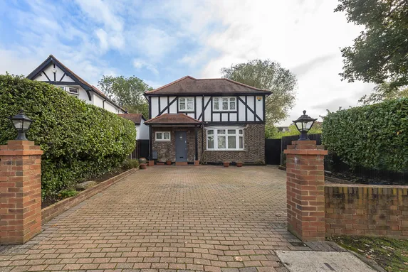 Bellfield Avenue, Harrow Weald, HA3
