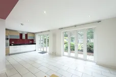 Bellfield Avenue, Harrow Weald, HA3 photo 4