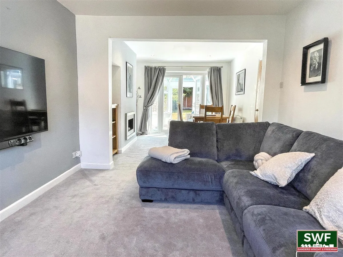 Fancourt Avenue, Penn
