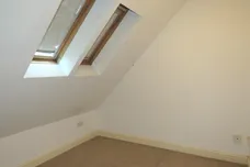 Robins Court, Chard