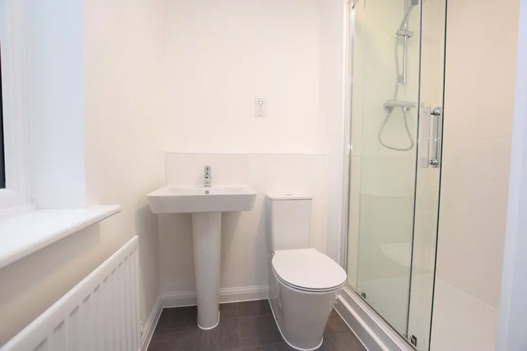 https://mr0.homeflow-assets.co.uk/files/photo/image/48476/8755/_x_/OCL220057_12.jpg