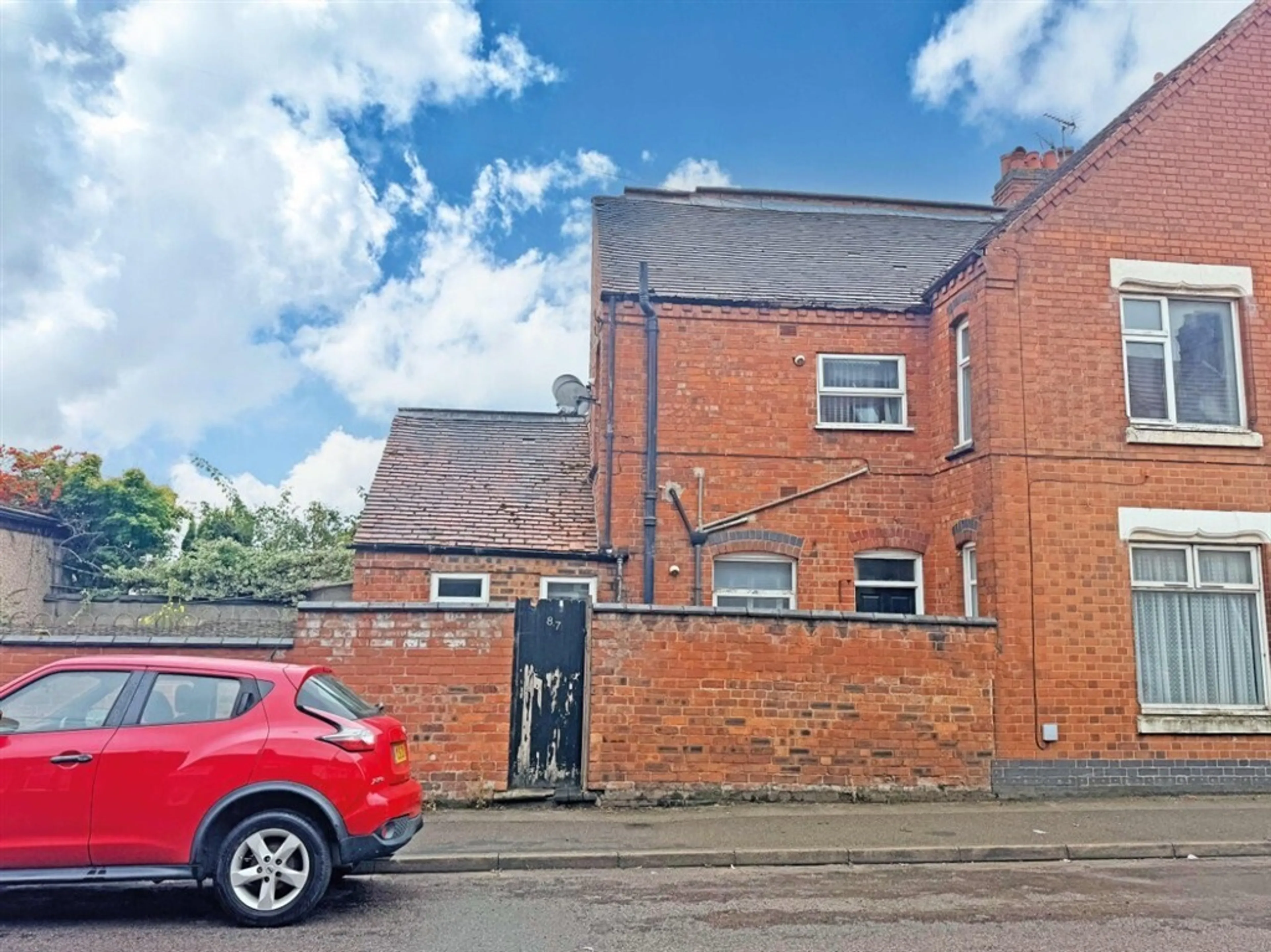 Property at Aston Road, NUNEATON
