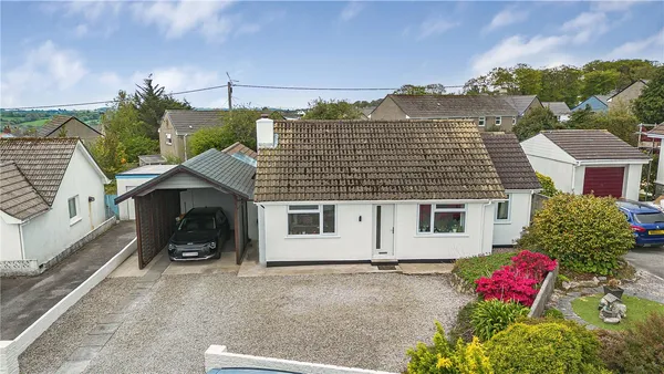 Carnsew Close, PENRYN, Cornwall, TR10