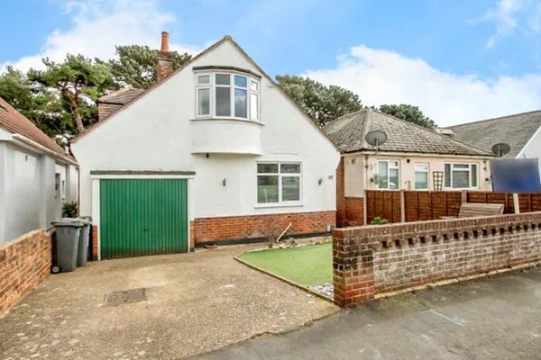 Pine Vale Crescent