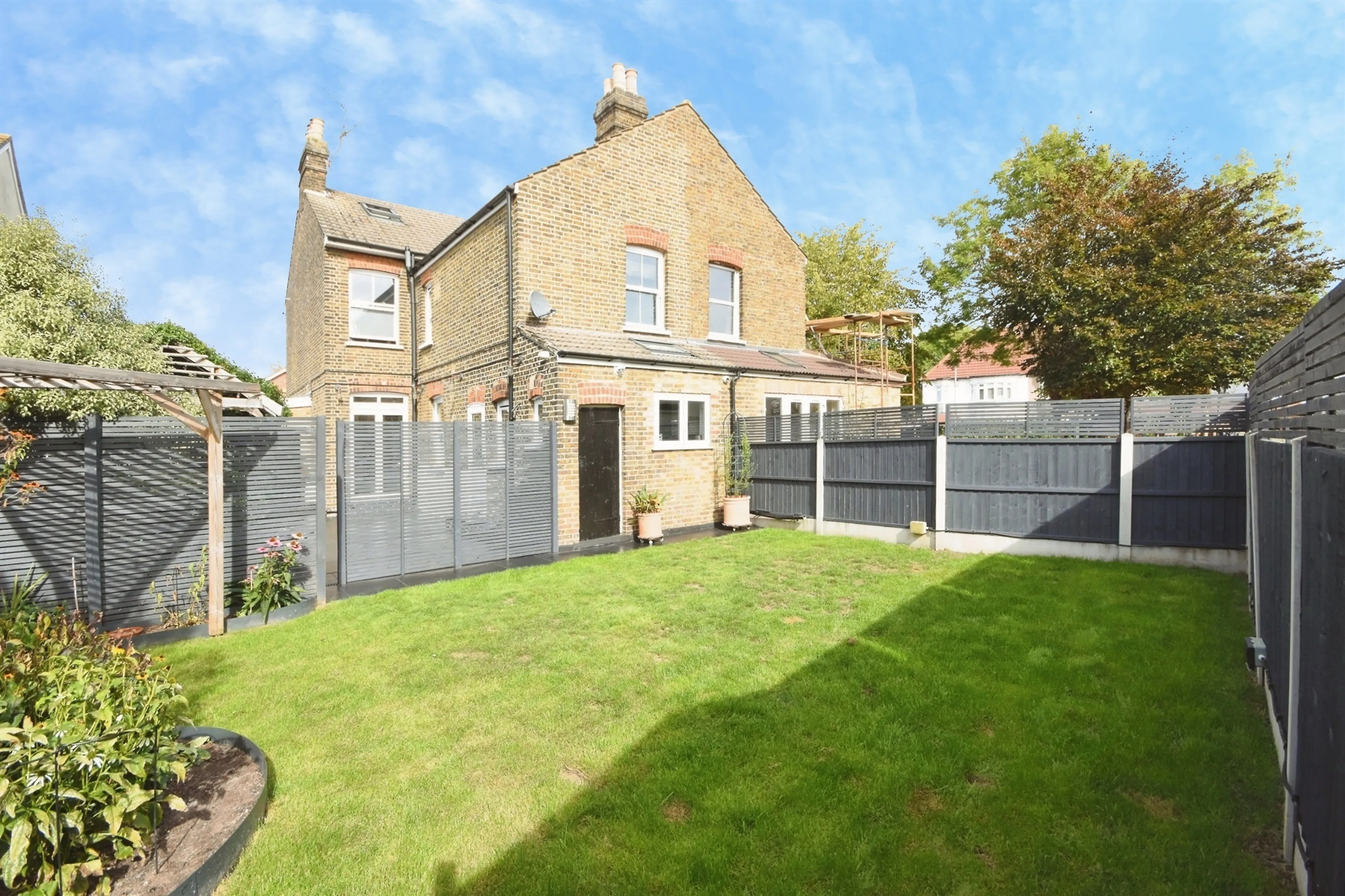 Property at Brentwood Road, Romford