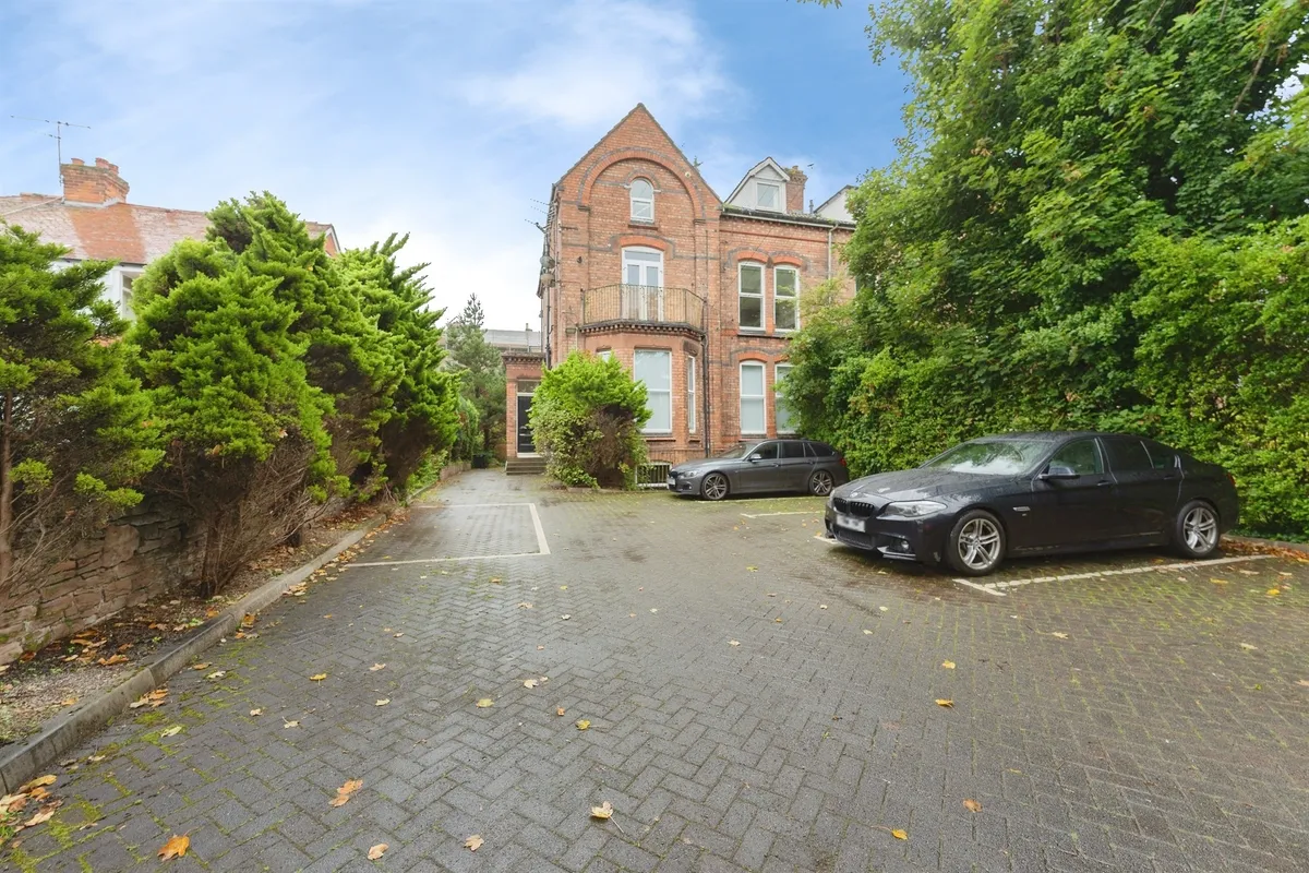 Cearns Road, Oxton, Prenton