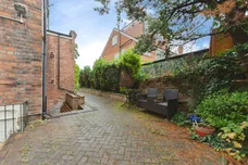 Cearns Road, Oxton, Prenton
