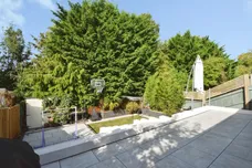 Edward Road, Fleckney, LEICESTER