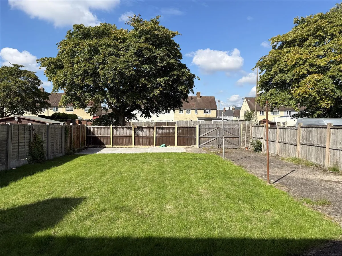 Fairway Green, Bilston